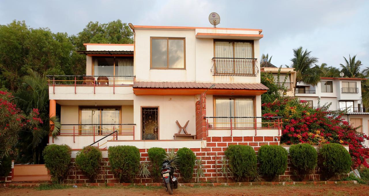 Abhishek Beach Resort And Spa Ganpatipule Exterior foto