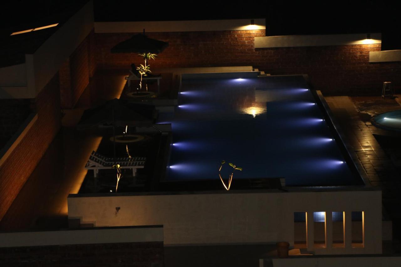 Abhishek Beach Resort And Spa Ganpatipule Exterior foto